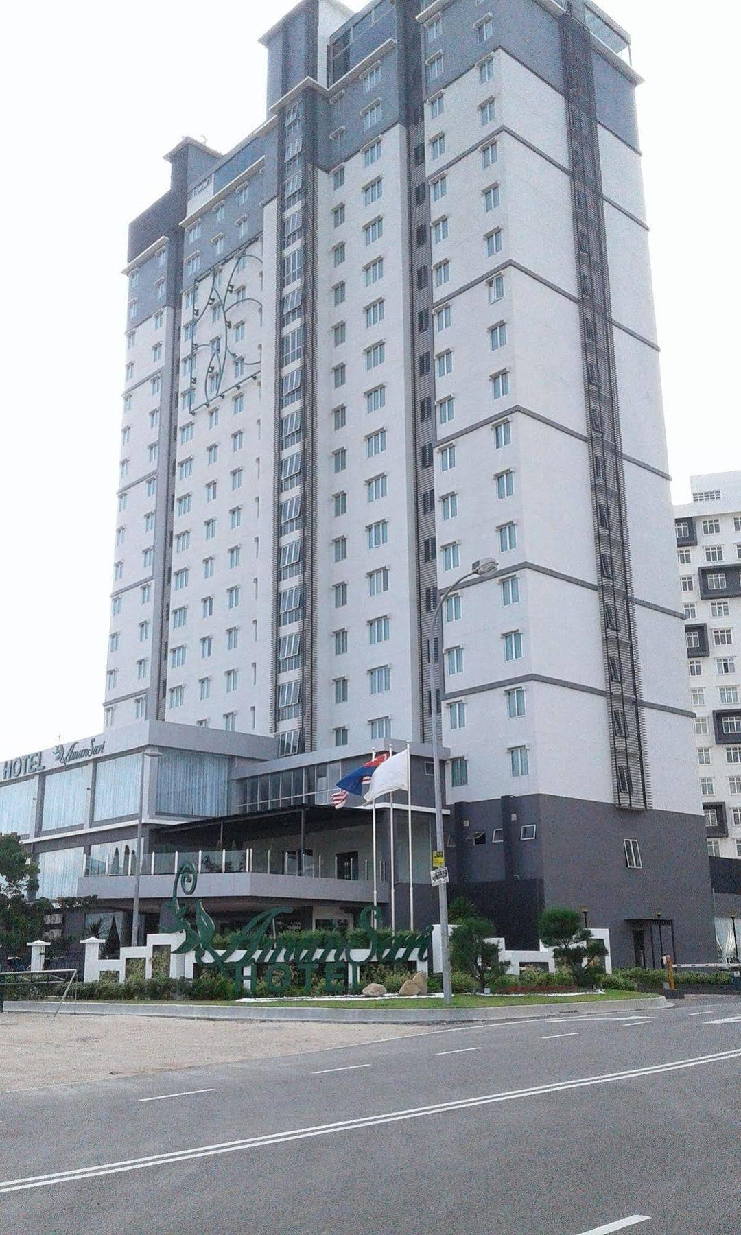 Amansari Hotel Nusajaya Nusajaya  Buitenkant foto