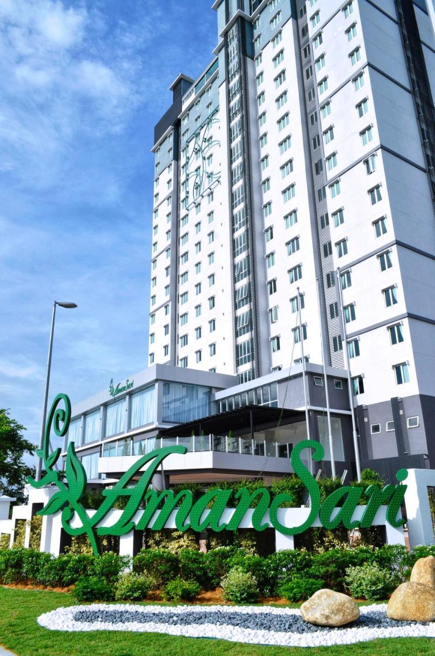 Amansari Hotel Nusajaya Nusajaya  Buitenkant foto
