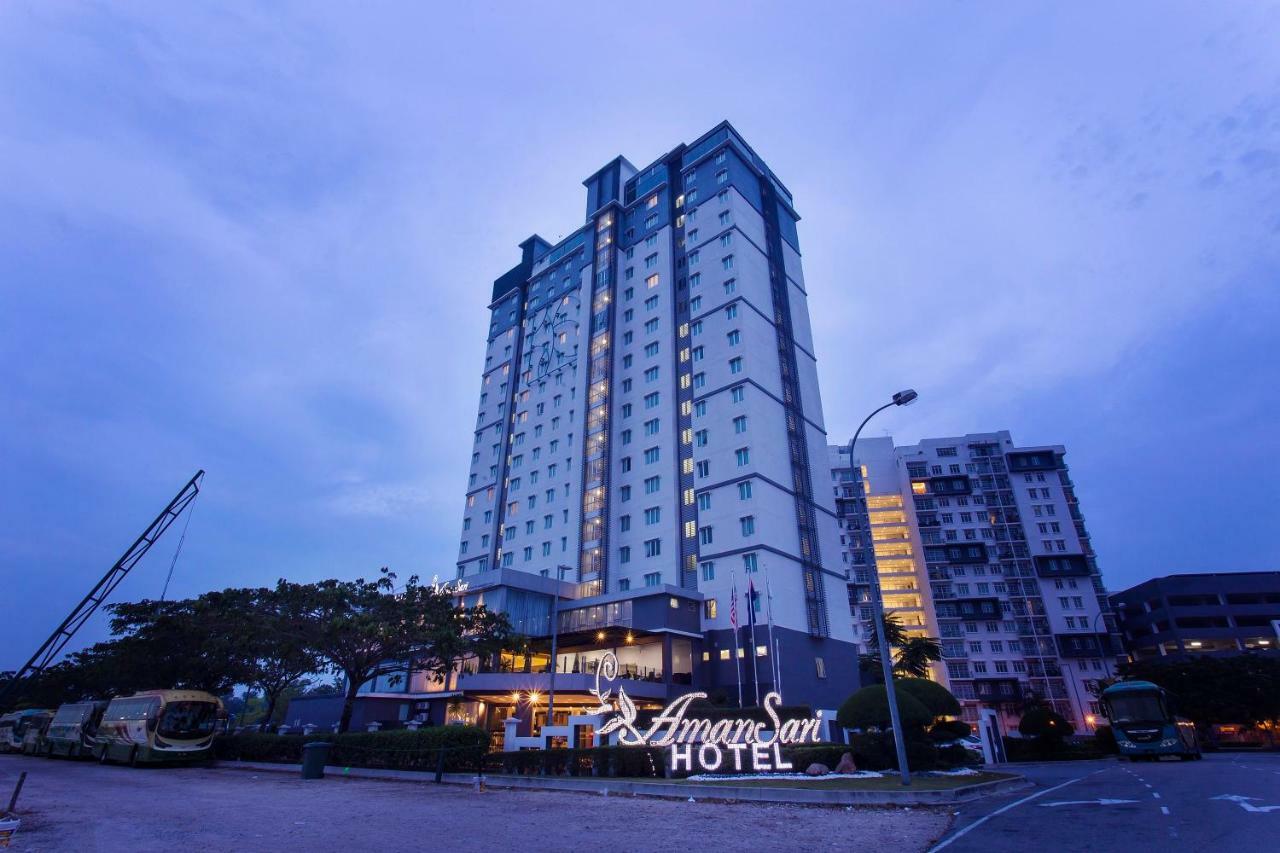 Amansari Hotel Nusajaya Nusajaya  Buitenkant foto