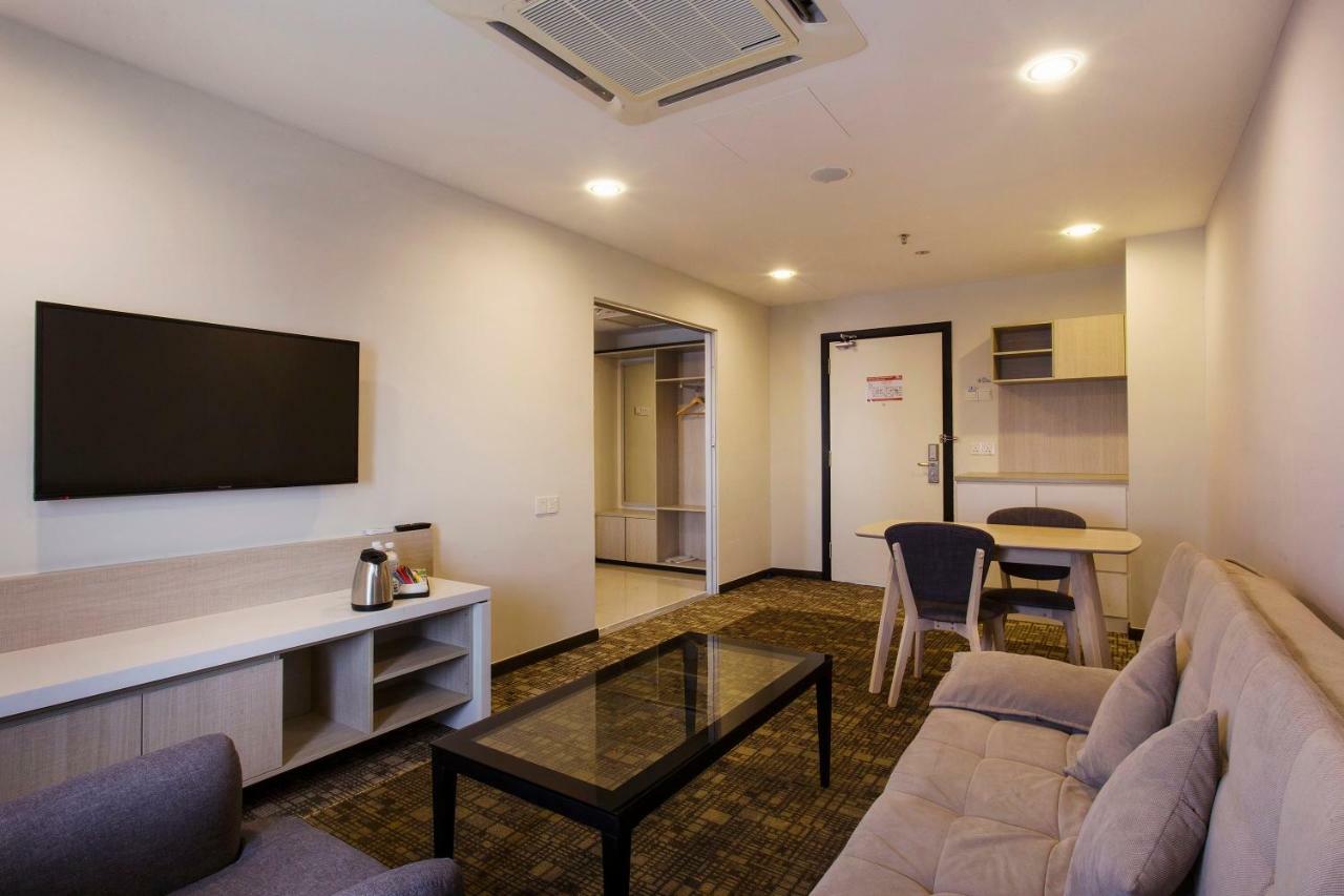 Amansari Hotel Nusajaya Nusajaya  Buitenkant foto